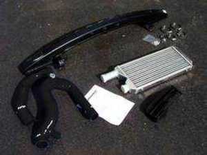 Front Mount Intercooler - Black Hoses