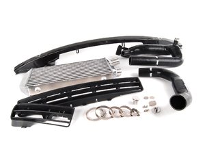 Front Mount Intercooler - Black Hoses